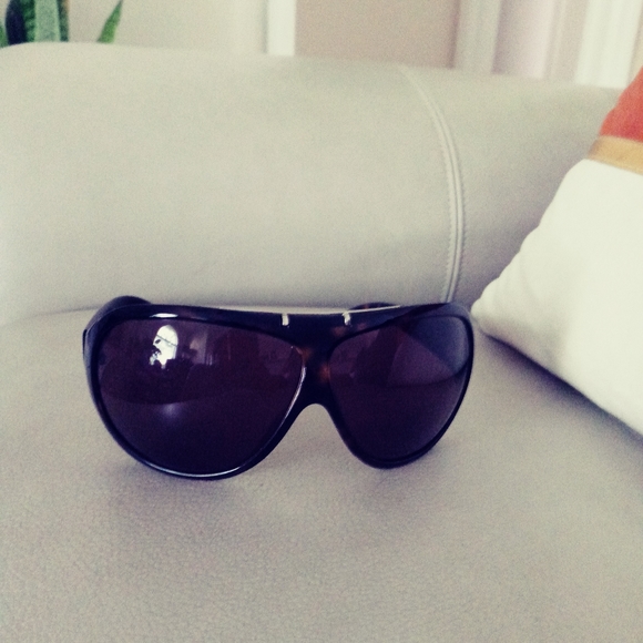 Dolce and Gabbana Sunglasses - Picture 1 of 6